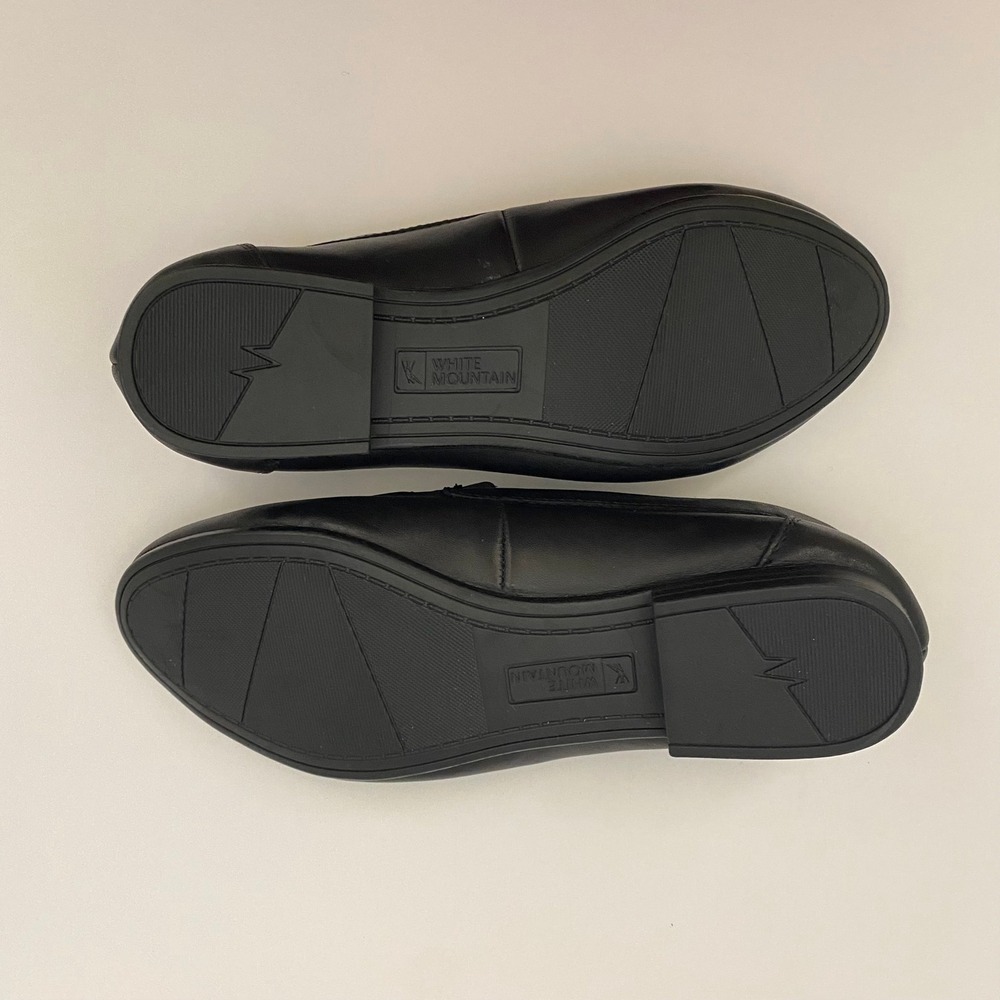 White Mountain Preppy Loafers Women 6.5 Black Leather Slip On Almond Toe Flats - Picture 6 of 6